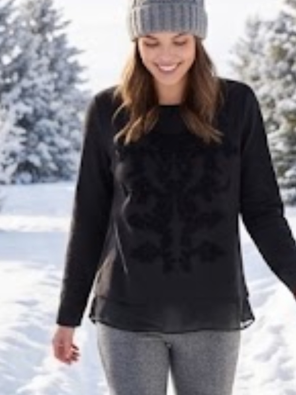 Simply Vera Black Embroidered Long-Sleeve sweatshirt pretty design ptp 23